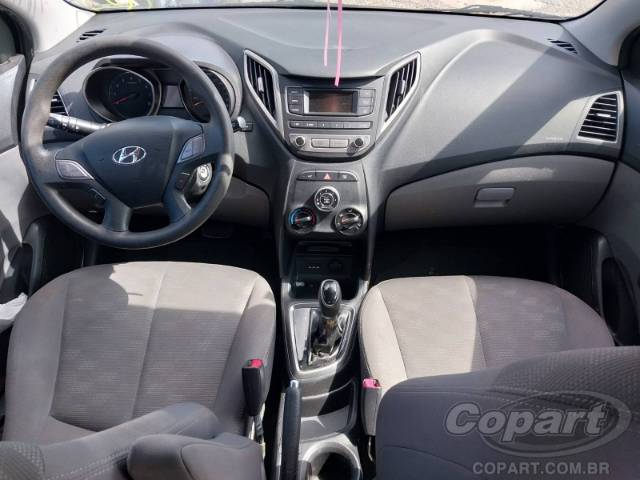 2016 HYUNDAI HB20S 