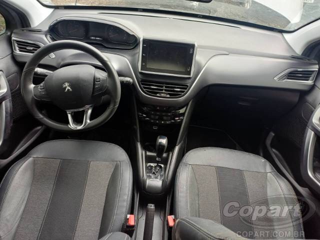 2023 PEUGEOT 2008 