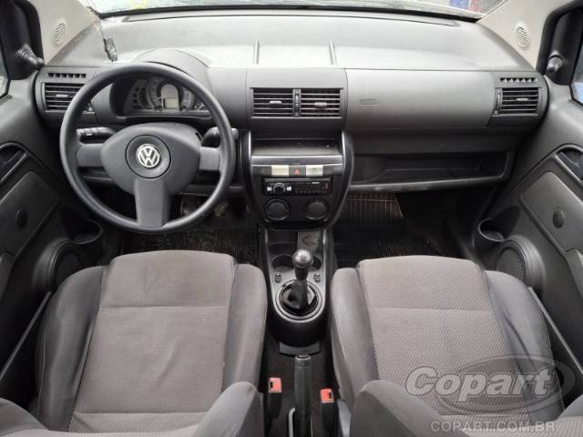 2004 VOLKSWAGEN FOX 