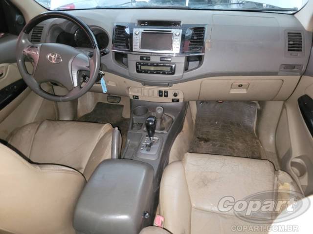 2012 TOYOTA HILUX SW4 
