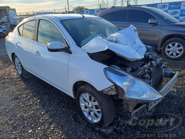 2018 NISSAN VERSA 