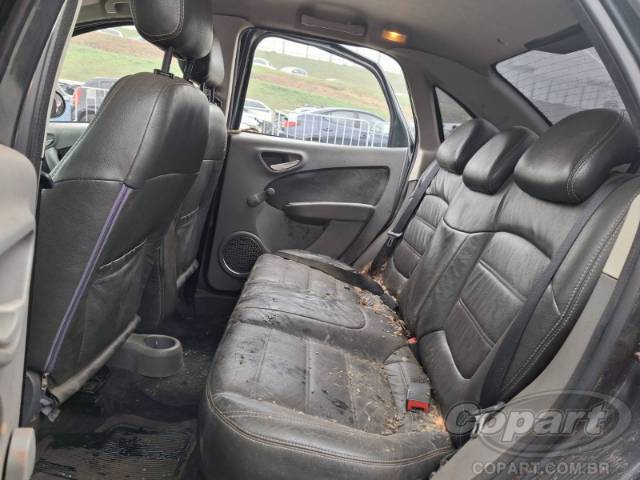 2014 FIAT GRAND SIENA 