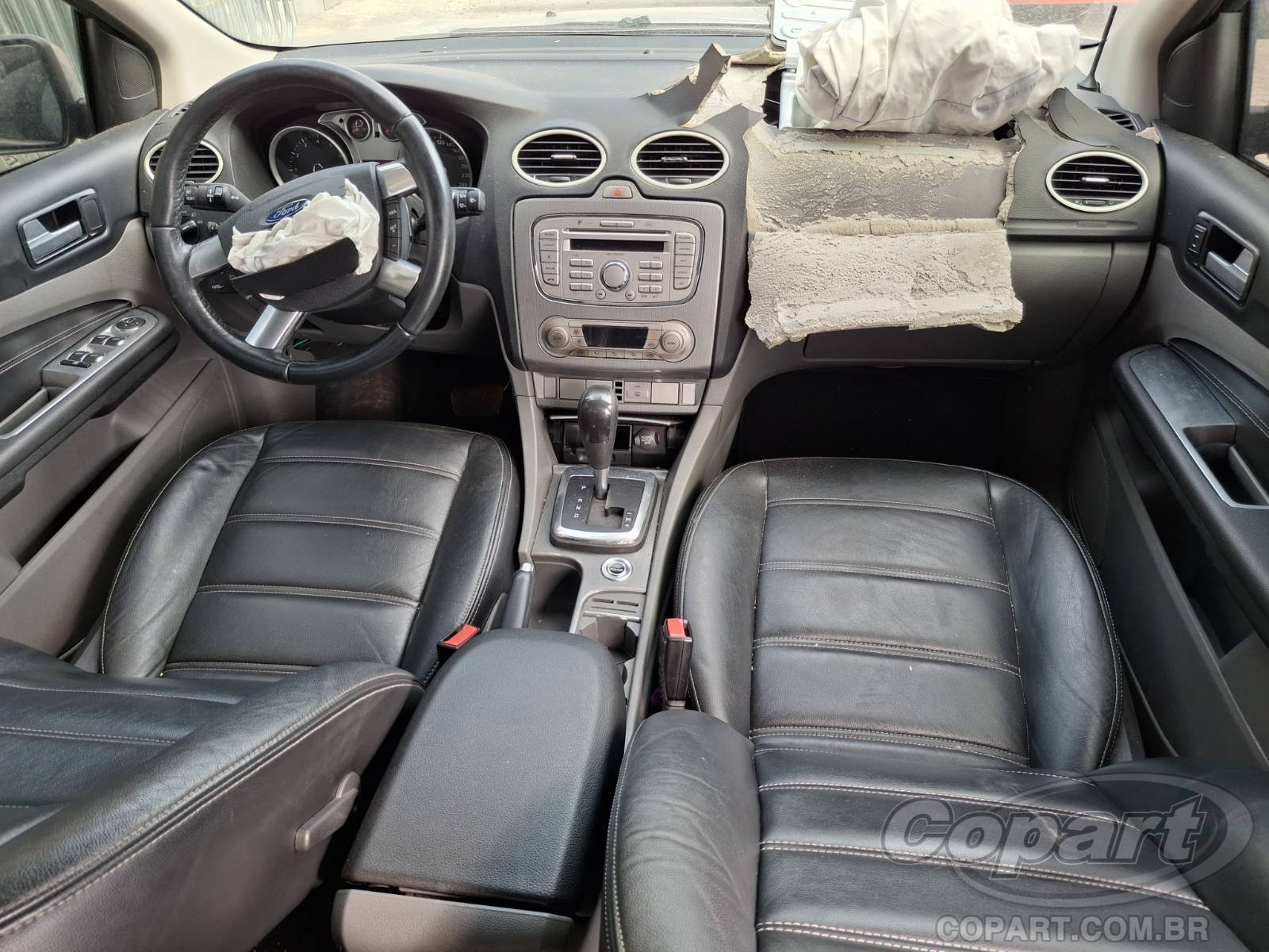 Foto 9 de 11: 2013 FORD FOCUS SEDAN