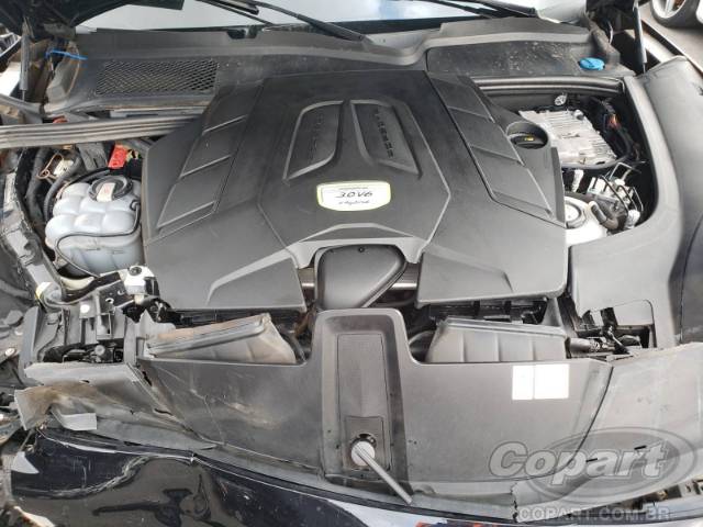 2021 PORSCHE CAYENNE 