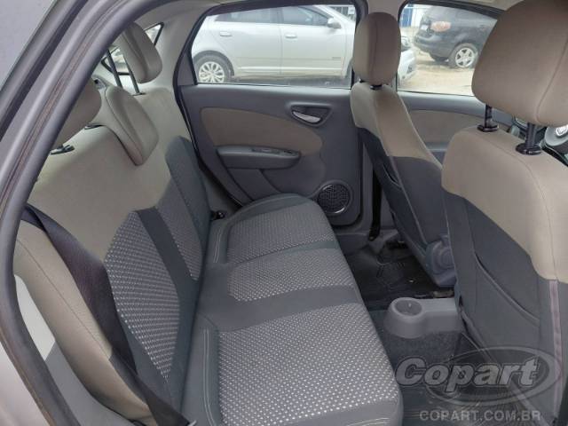 2016 FIAT GRAND SIENA 