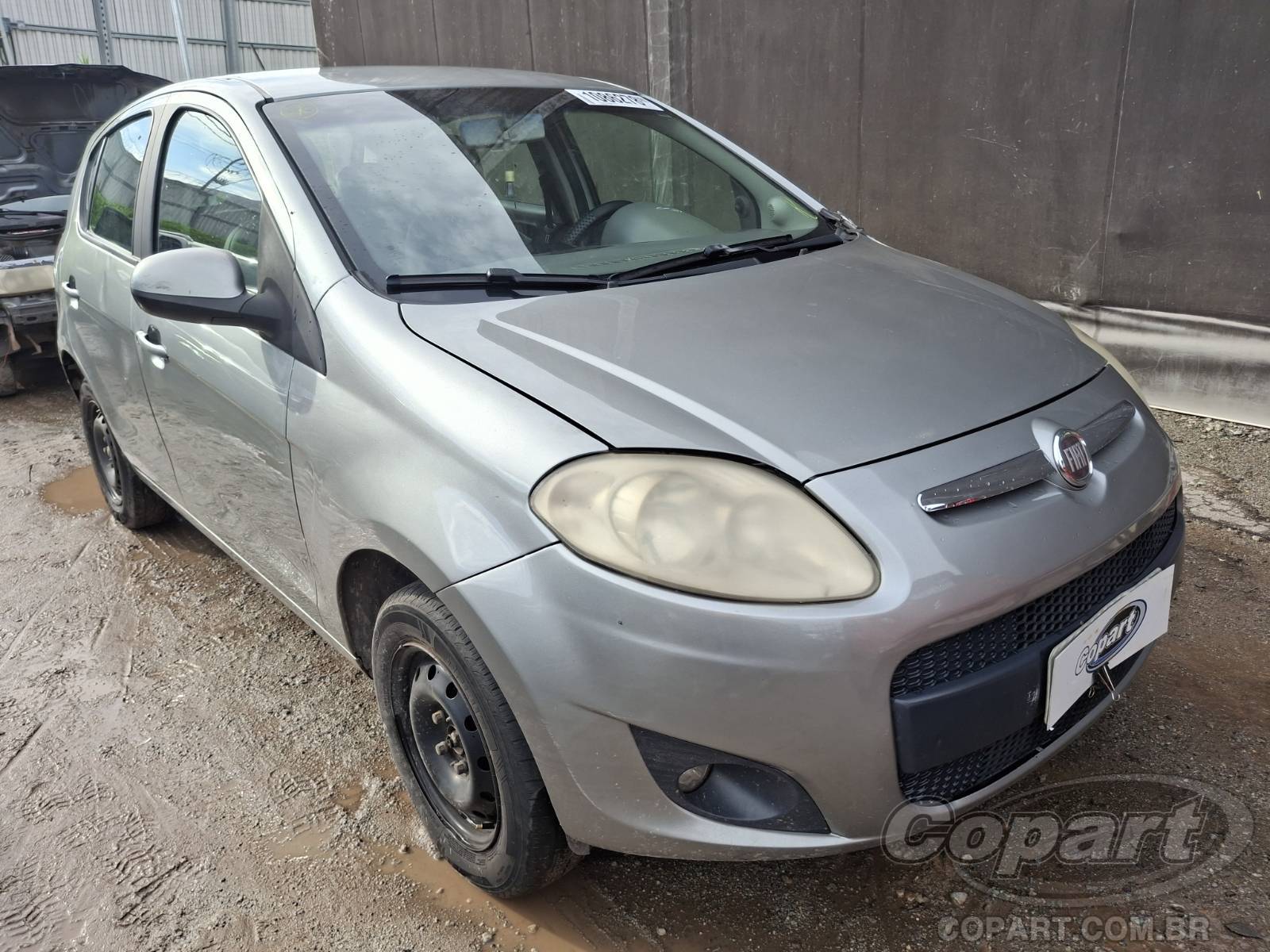 Veículo Fiat Palio Fiat Palio Attractive 1.0 Evo 2012 2012 em leilão