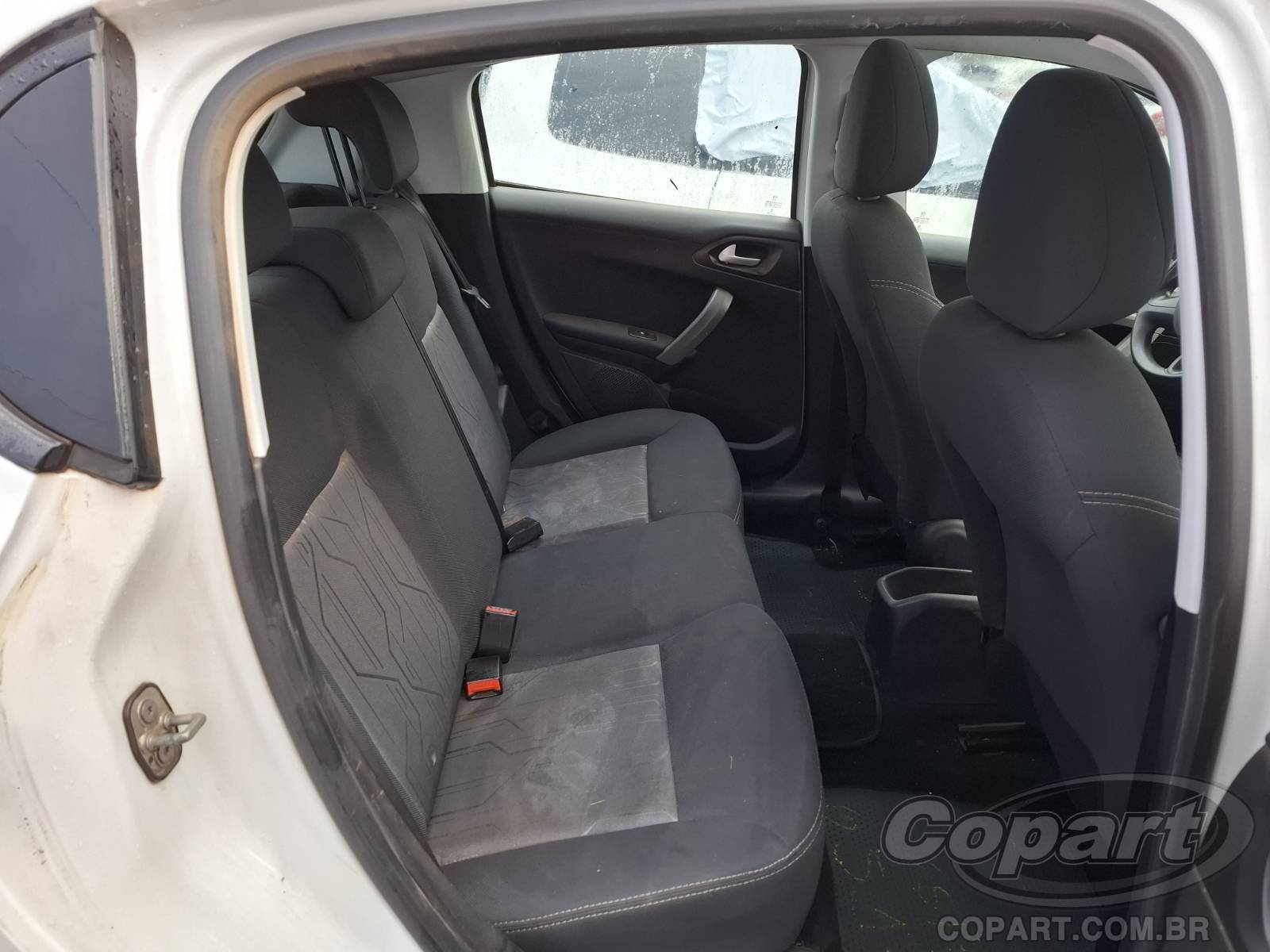 Foto 6 de 11: 2017 PEUGEOT 208