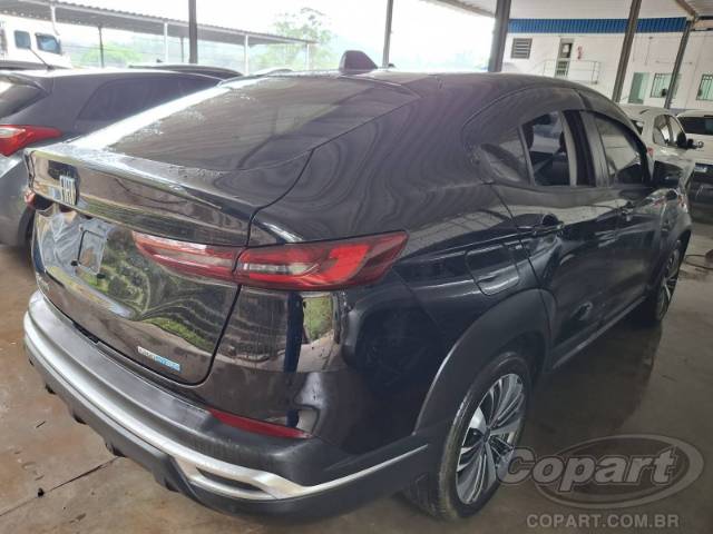 2025 FIAT FASTBACK 