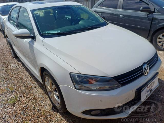 2013 VOLKSWAGEN JETTA 