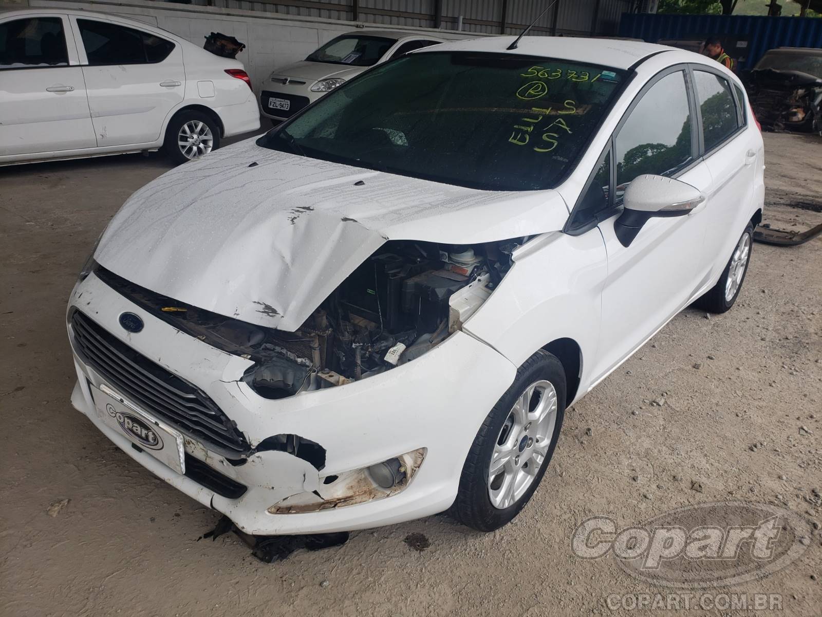 Foto 2: 2015 FORD FIESTA