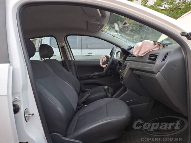 2021 VOLKSWAGEN GOL 