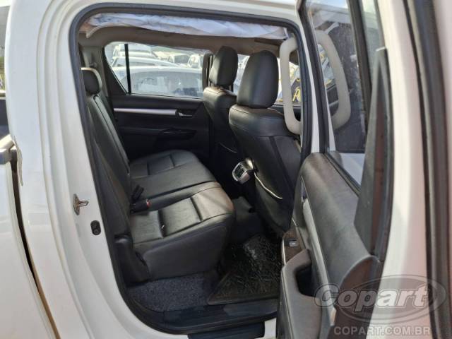 2022 TOYOTA HILUX CD 