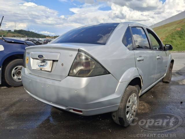 2012 FORD FIESTA SEDAN 