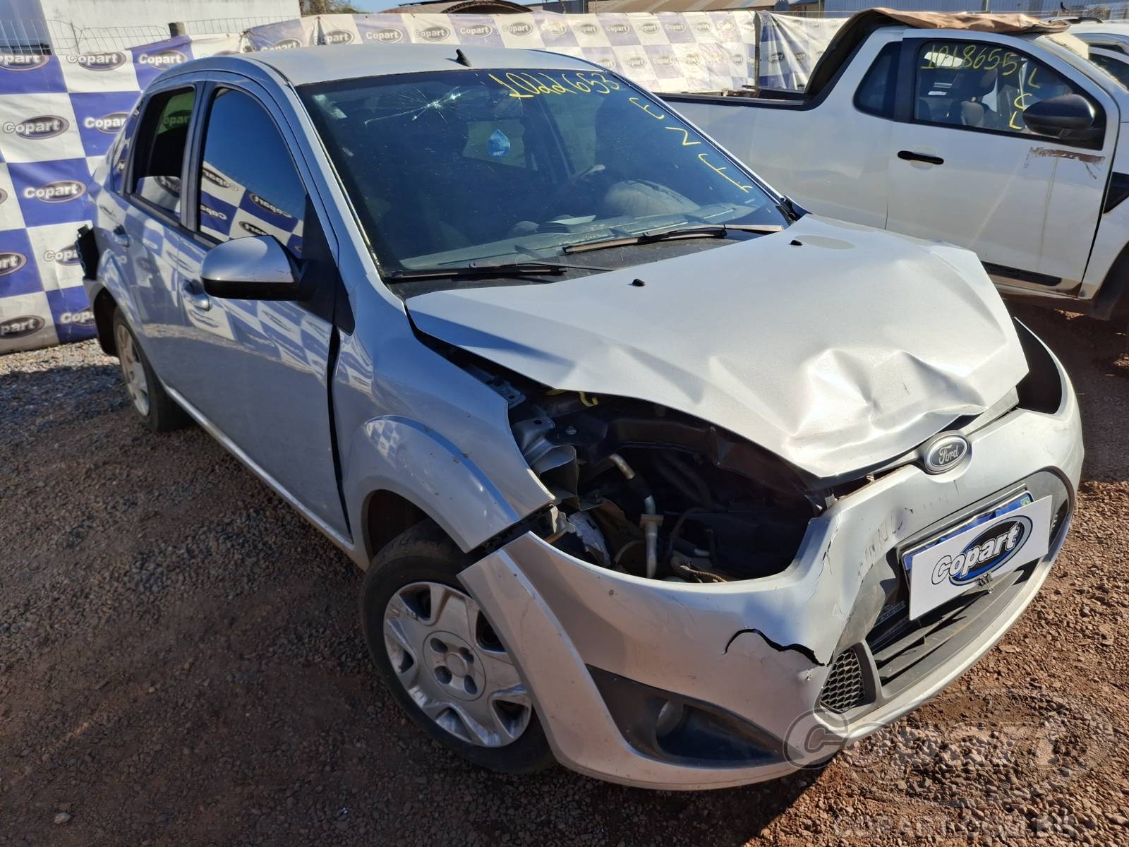 Veículo Ford FIESTA SEDAN FORD FIESTA SEDAN 1.6 2013 2013 em leilão