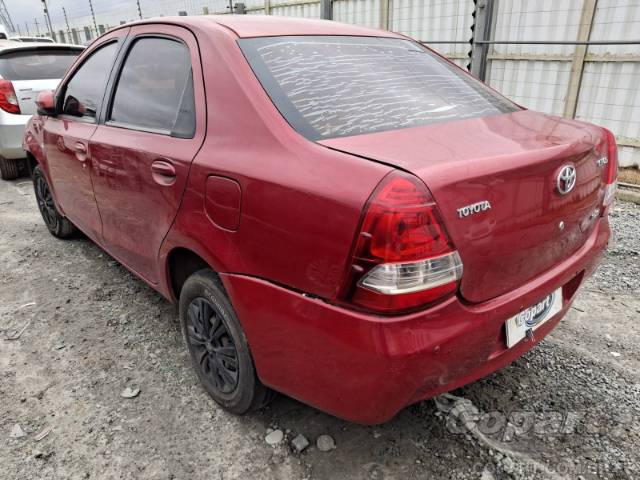 2015 TOYOTA ETIOS SEDA 