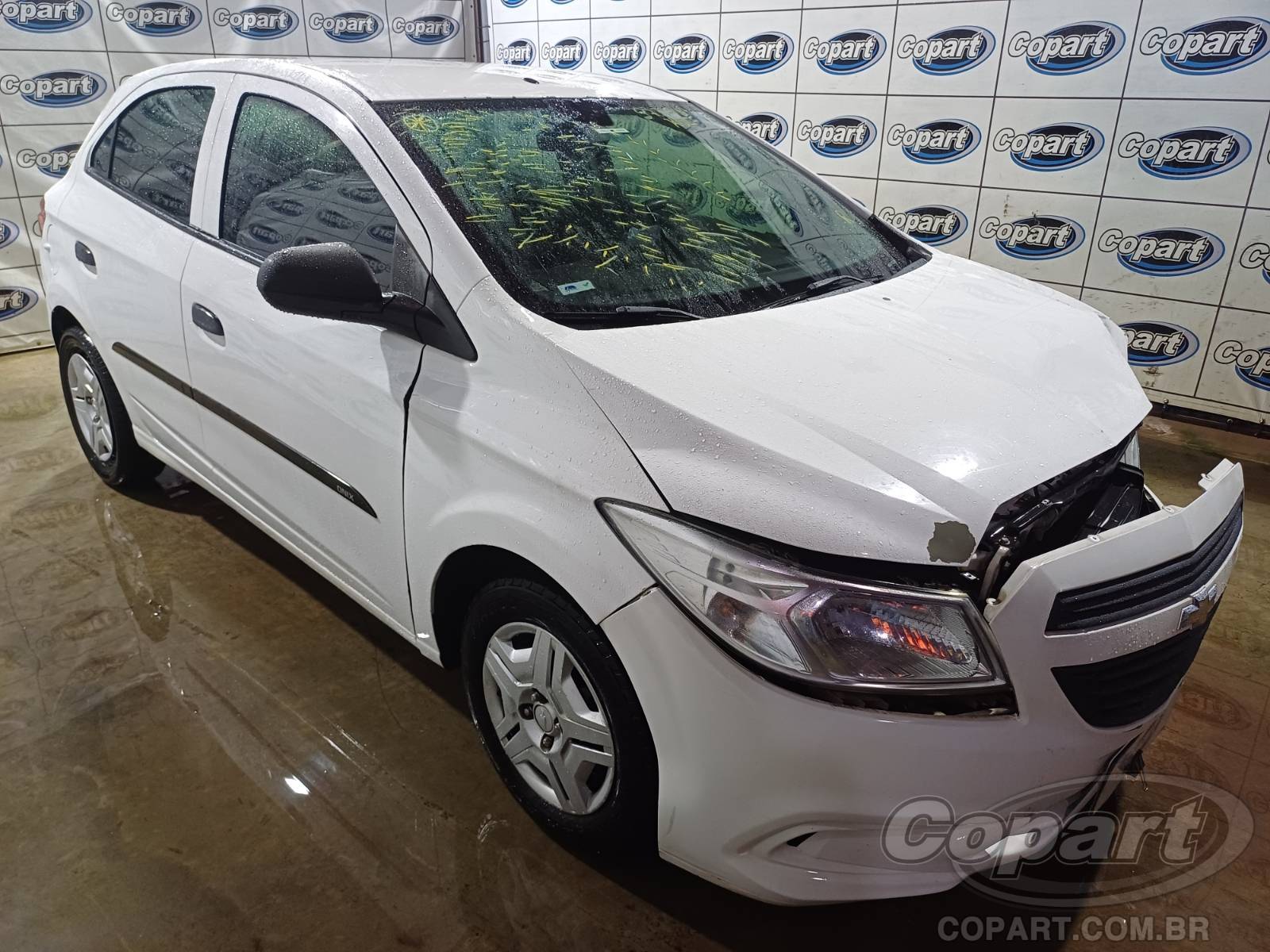 Veículo GM - Chevrolet Onix Chevrolet Onix Joy 1.0 Eco 2018 Médio Monta Frontal 2018 em leilão