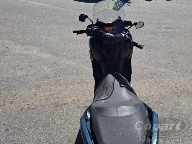 2024 YAMAHA XMAX 