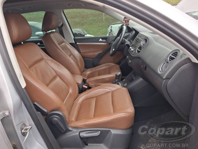 2012 VOLKSWAGEN TIGUAN 