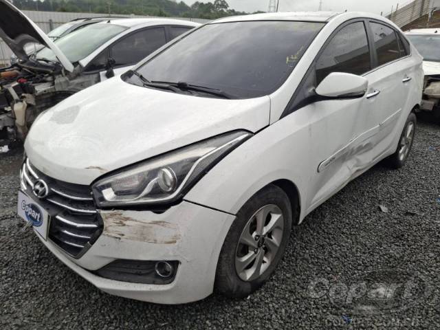 2016 HYUNDAI HB20S 