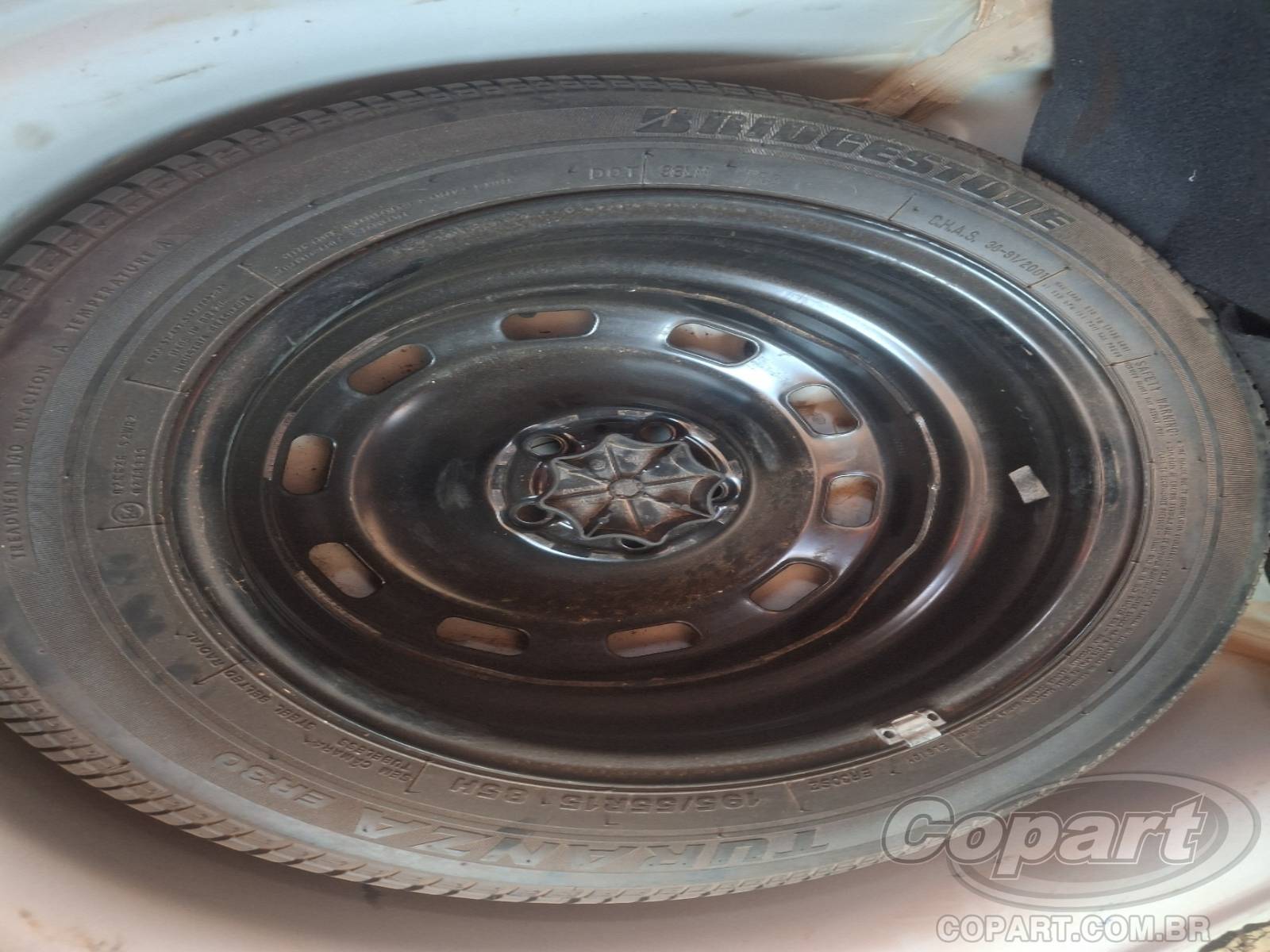 2016 VOLKSWAGEN FOX — foto 10 de 10