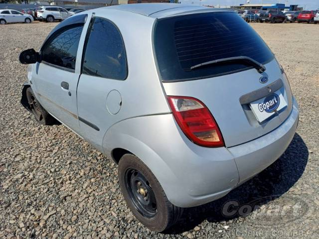 2005 FORD KA 