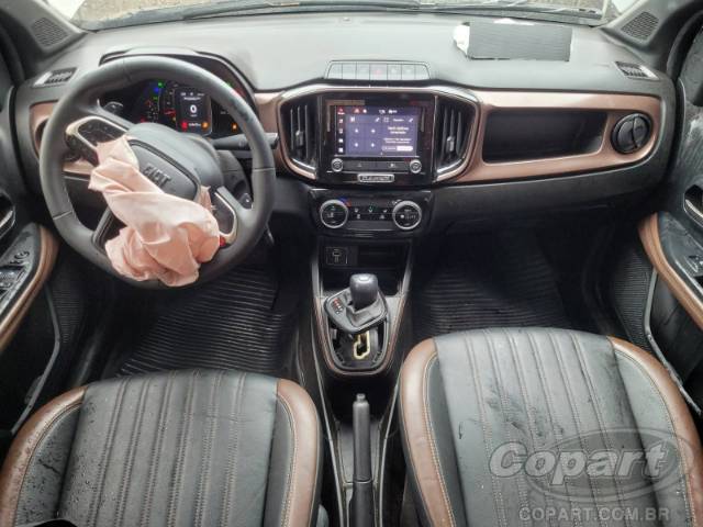 2024 FIAT STRADA CD 