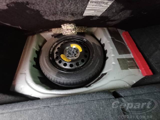 2024 VOLKSWAGEN POLO 