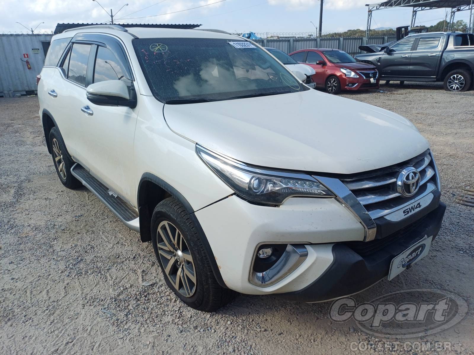 TOYOTA HILUX SW4 2.8 D-4D Turbo