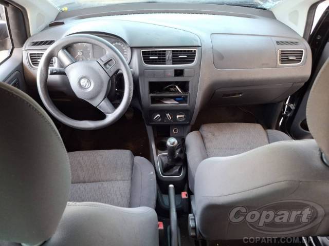 2013 VOLKSWAGEN SPACEFOX 