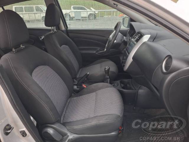 2016 NISSAN VERSA 