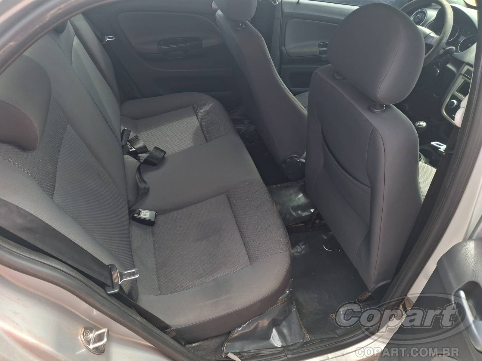 2013 VOLKSWAGEN VOYAGE — foto 6 de 10