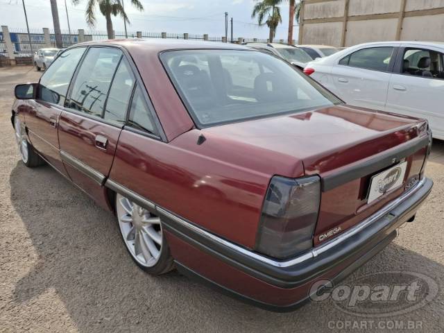 1995 CHEVROLET OMEGA 
