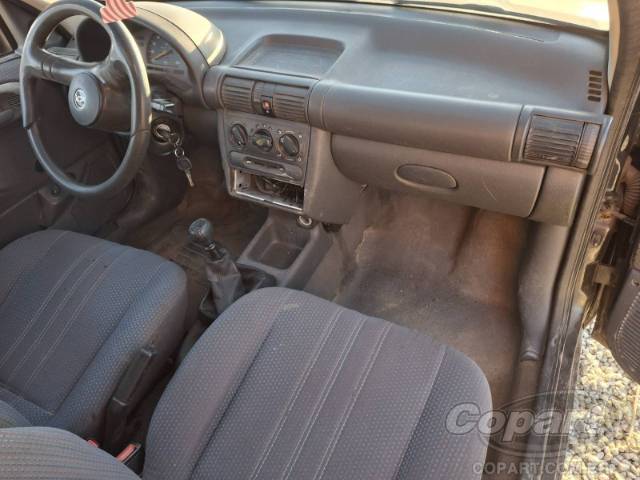 1998 CHEVROLET CORSA 