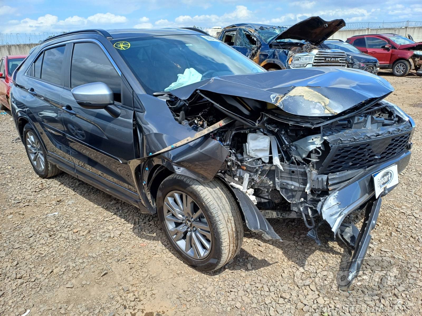 Veículo Mitsubishi ECLIPSE CROSS Mitsubishi Eclipse Cross GLS Rush 1.5 16V Turbo 2024 Médio Dano 2025 em leilão