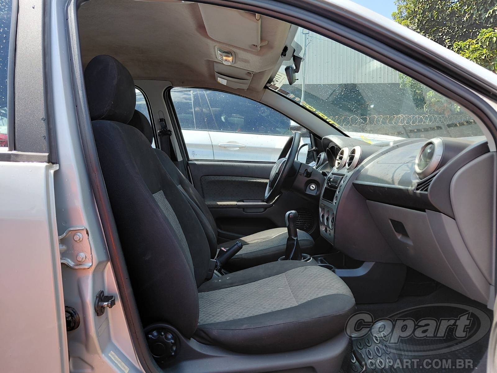 Foto 5: 2014 FORD FIESTA