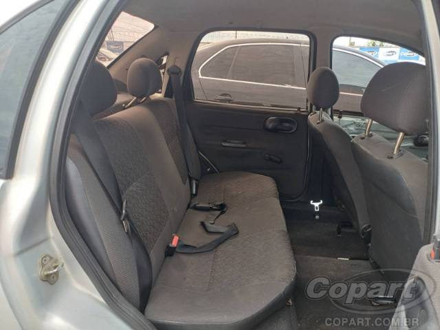 2003 CHEVROLET CORSA SEDAN 