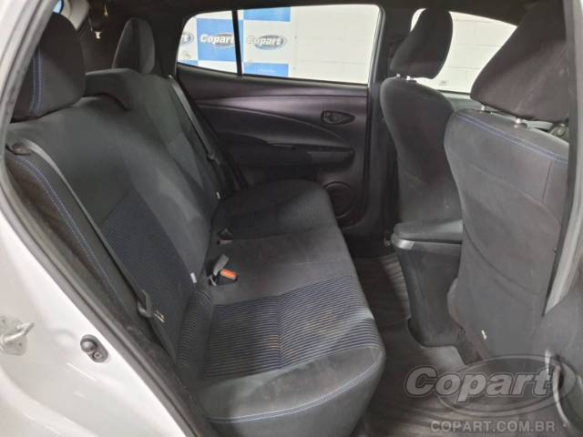 2022 TOYOTA YARIS 