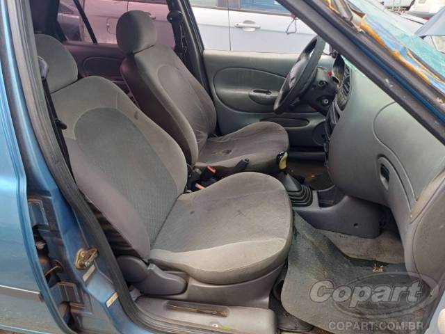 2000 FORD FIESTA 
