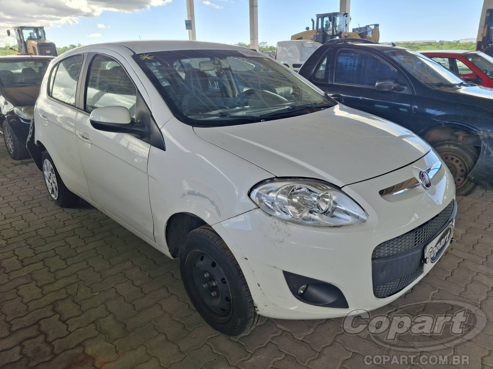 Veículo Fiat Palio FIAT Palio Attractive 1.4 Evo 2015 2015 em leilão