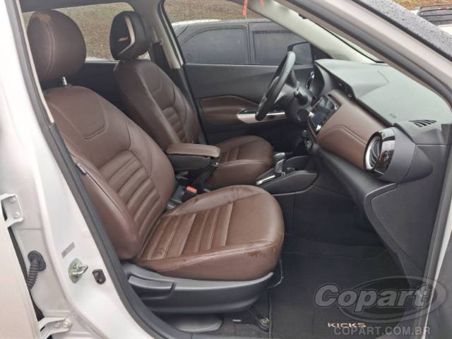 2022 NISSAN KICKS 