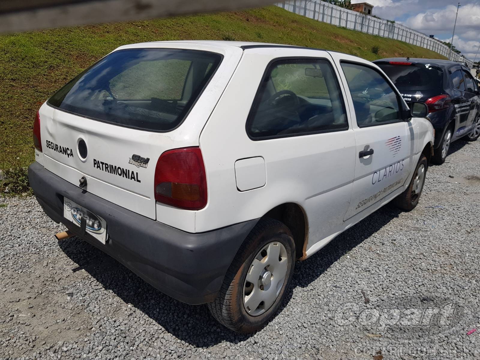 Foto 4: 2002 VOLKSWAGEN GOL