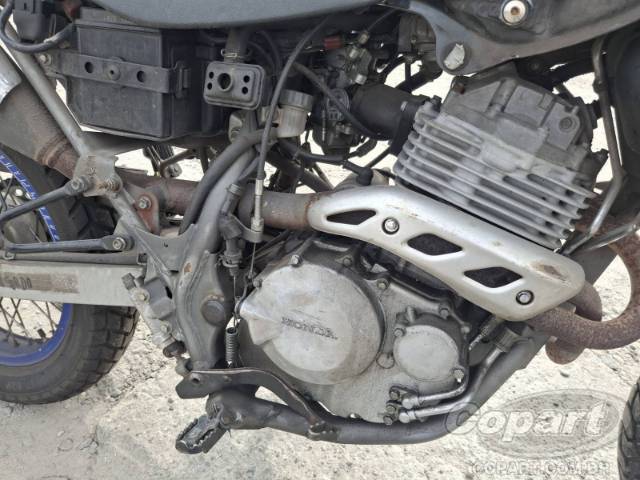 2003 HONDA NX4 