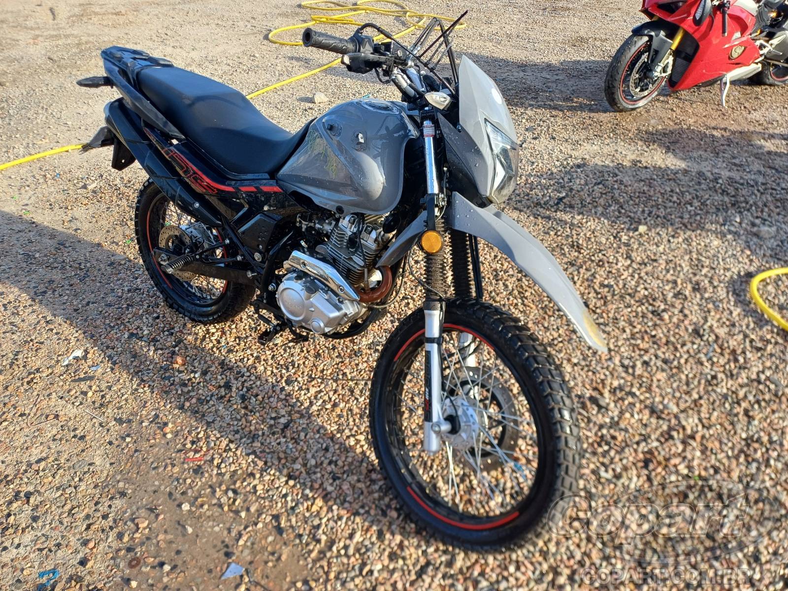 Veículo SHINERAY Shineray Shineray SHI 175s EFI 2024 Média Monta 2024 em leilão