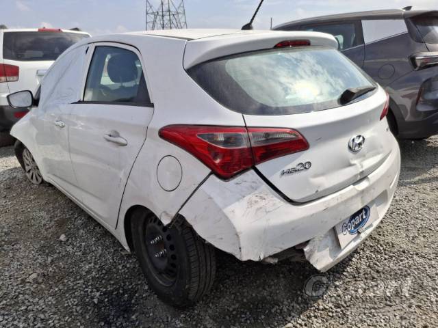 2015 HYUNDAI HB20 