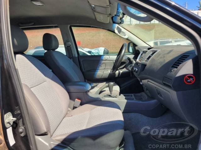 2012 TOYOTA HILUX CD 