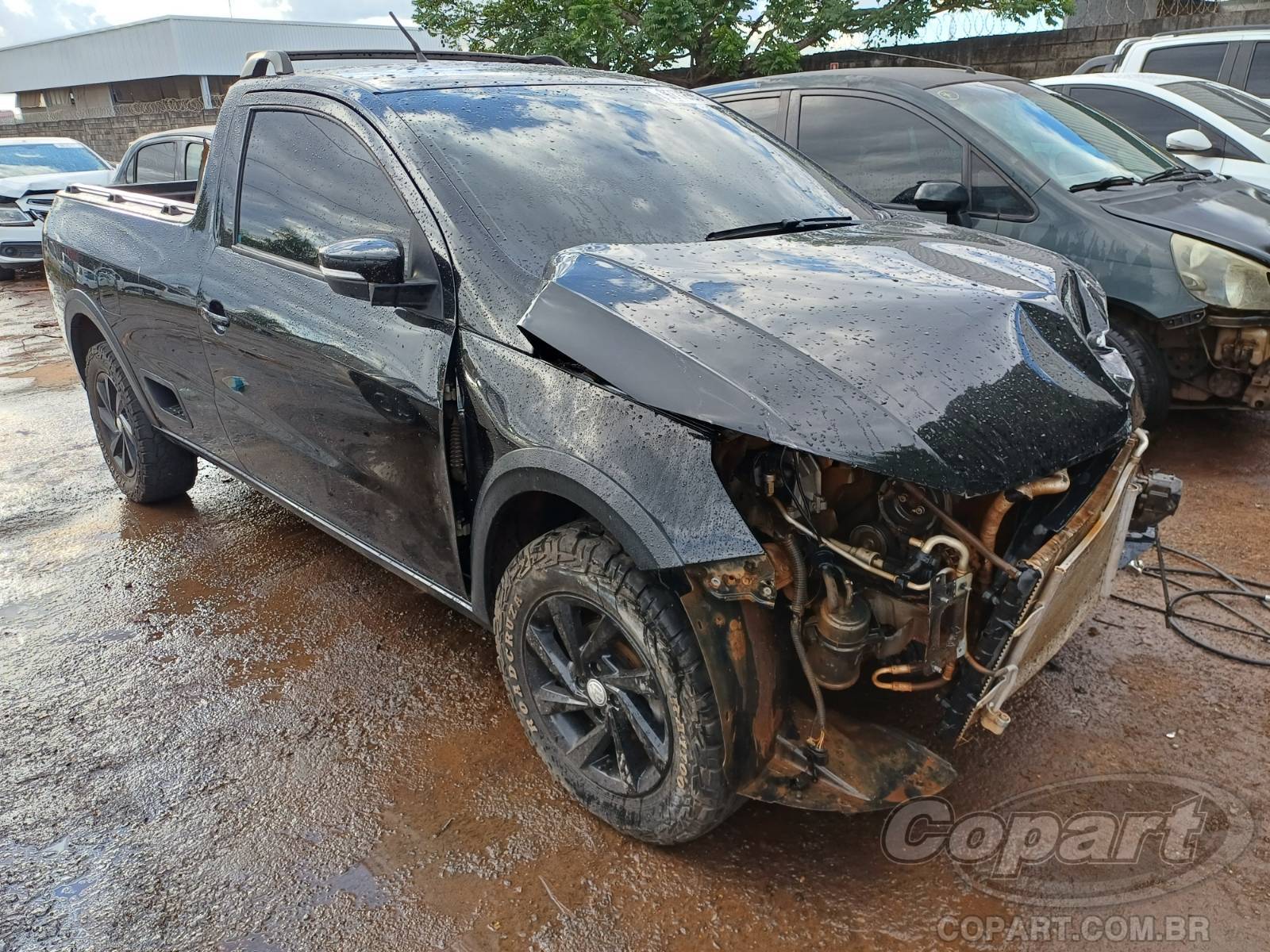 Veículo VW - VolksWagen Saveiro Volkswagen Saveiro Trendline 1.6 MSI 2019 Colisão Média Monta 2019 em leilão