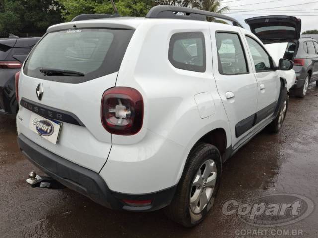 2021 RENAULT DUSTER 