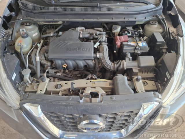 2019 NISSAN KICKS 
