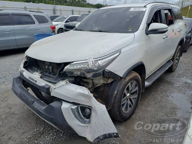2017 TOYOTA HILUX SW4 