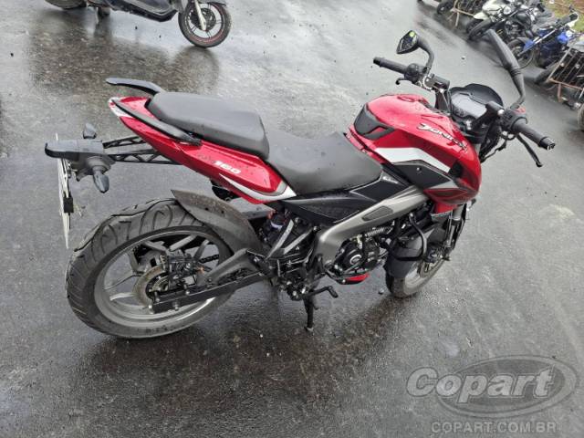 2026 BAJAJ DOMINAR 